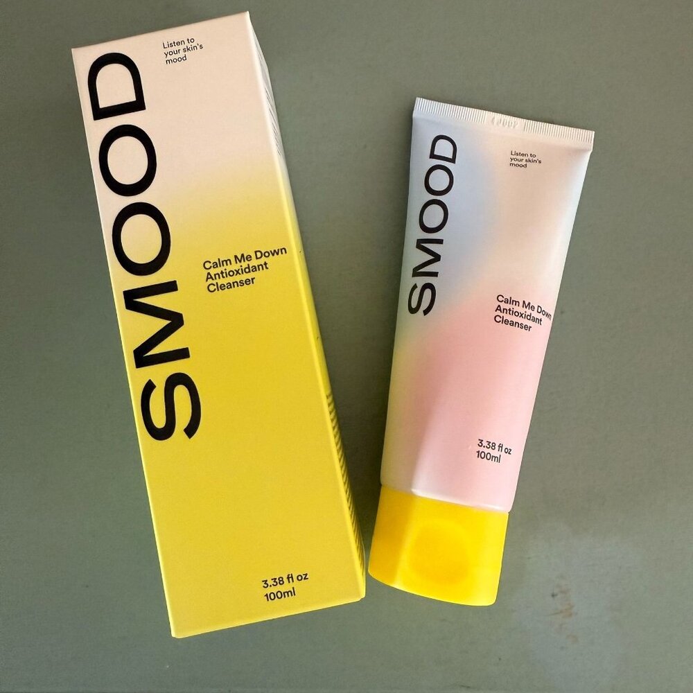 Smood Calm Me Down Antioxidant Cleanser Cream to Foam Glow Formula